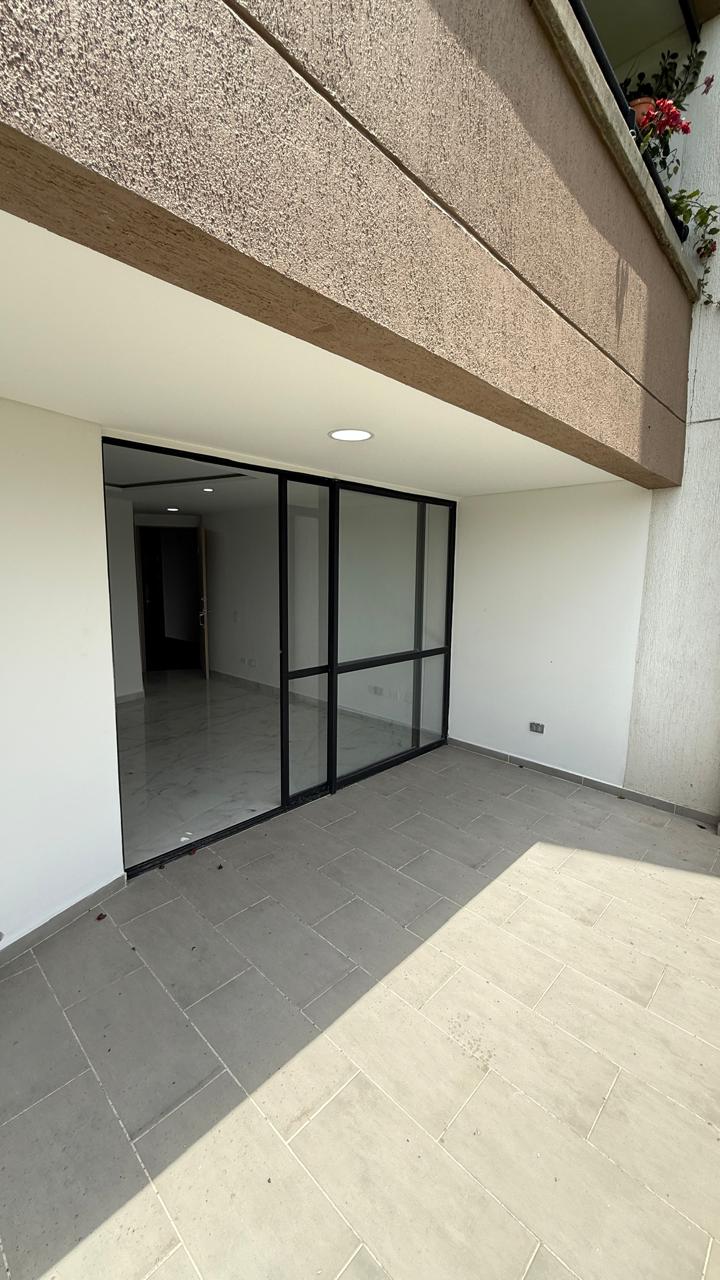 Apartamento  en Venta – Avellana, Parque Vivero