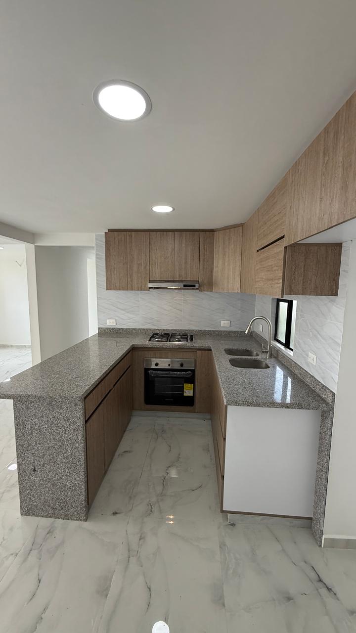 Apartamento  en Venta – Avellana, Parque Vivero