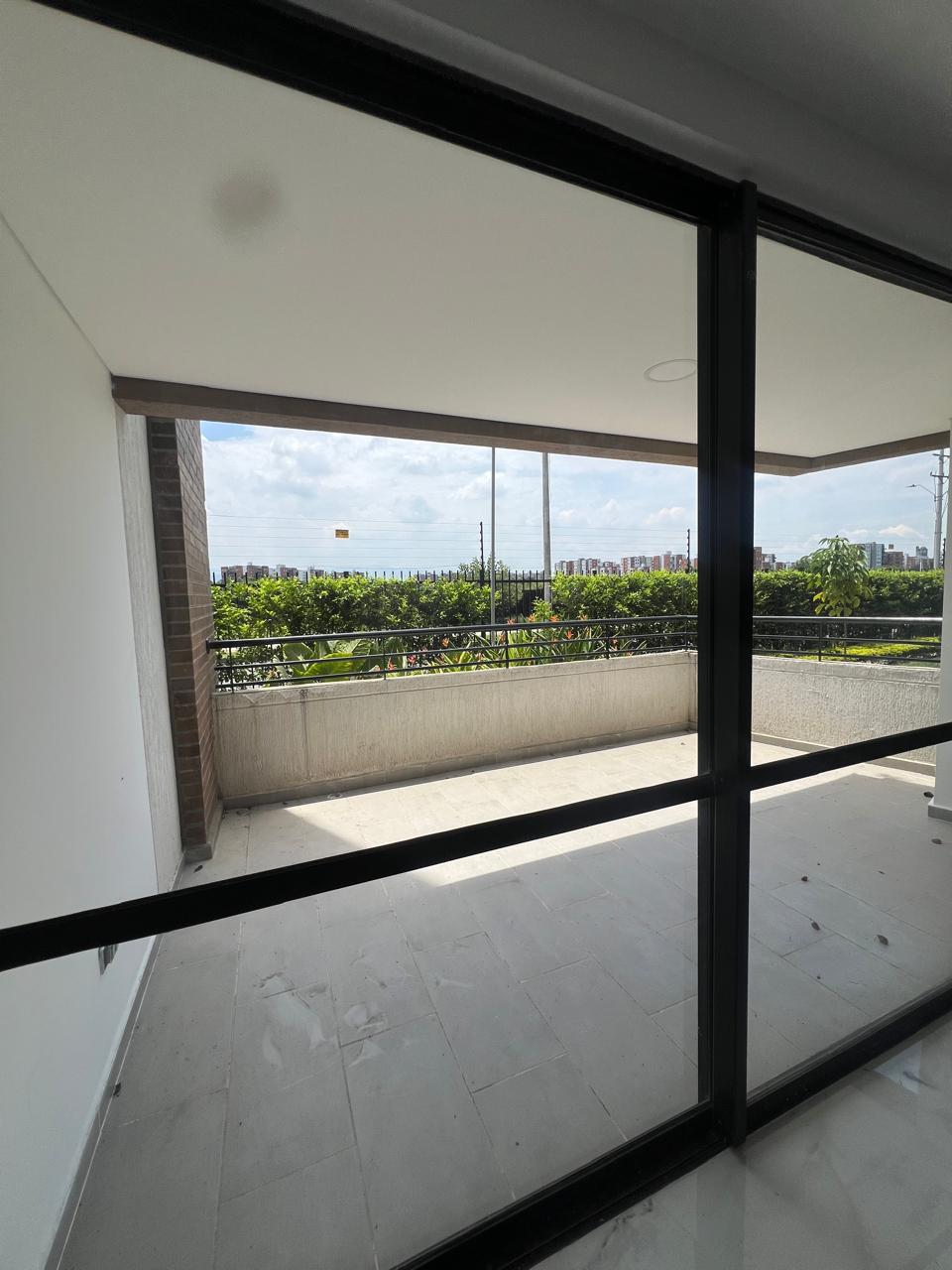 Apartamento  en Venta – Avellana, Parque Vivero