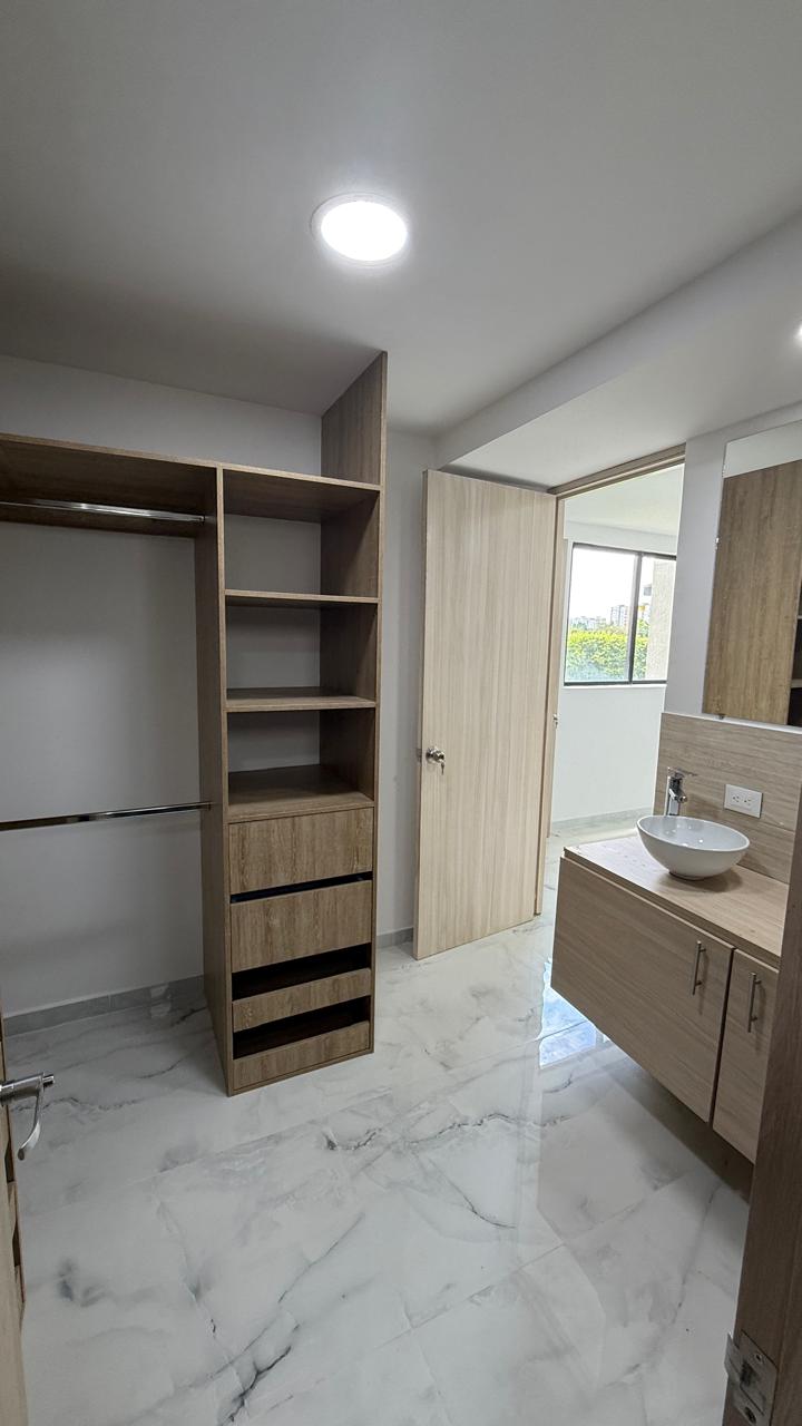 Apartamento  en Venta – Avellana, Parque Vivero